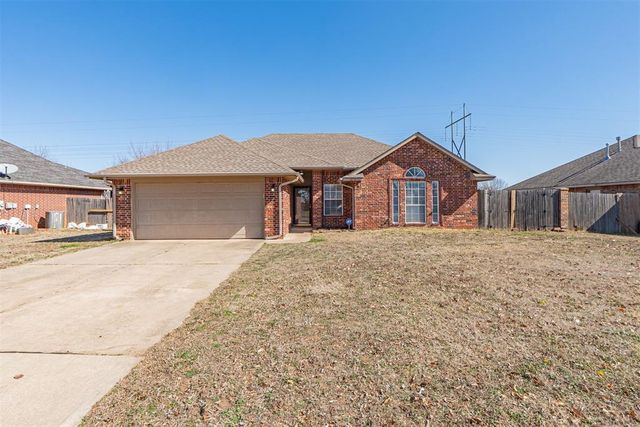 470 Timberidge Road, Harrah, OK 73045