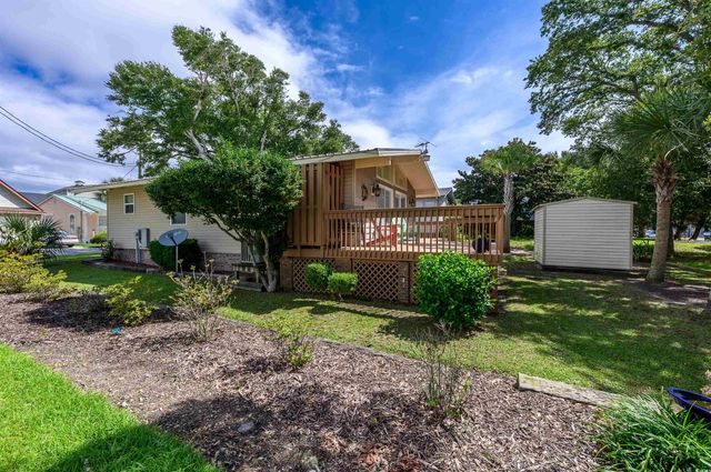 1307 Holly Dr., North Myrtle Beach, SC 29582