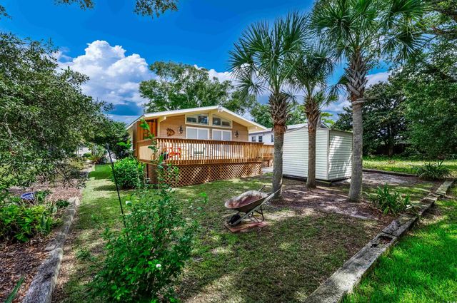 1307 Holly Dr., North Myrtle Beach, SC 29582