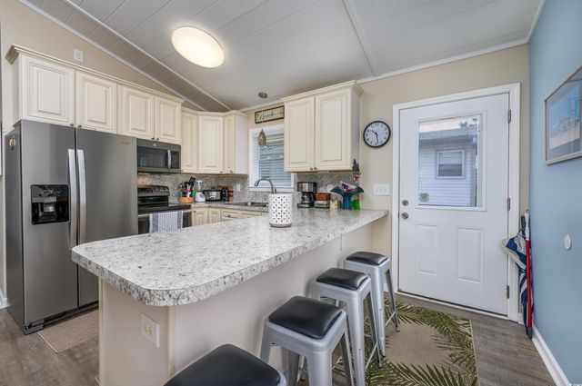 1307 Holly Dr., North Myrtle Beach, SC 29582