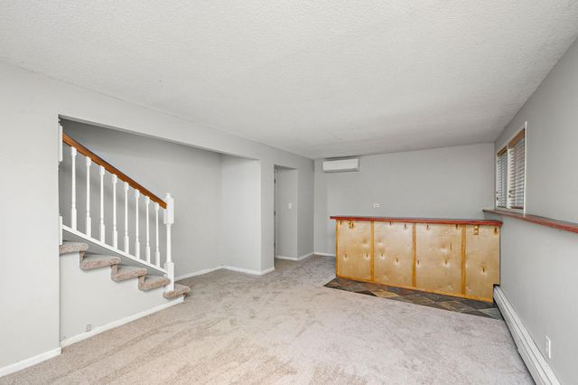 5200 Greenwood Circle, Excelsior, MN 55331