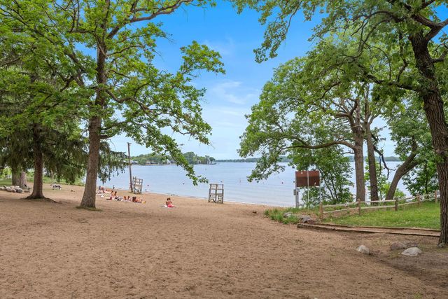 5200 Greenwood Circle, Excelsior, MN 55331