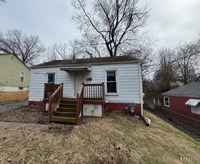 3625 Horn Avenue, Alton, IL 62002