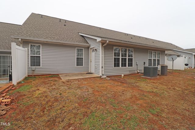 2530 Friedland Place 104, Raleigh, NC 27617