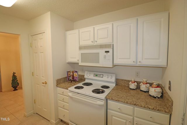 2530 Friedland Place 104, Raleigh, NC 27617