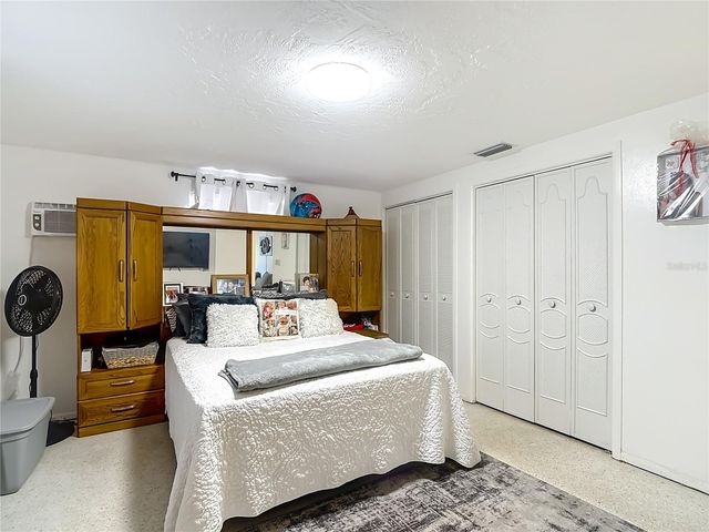 4612 FLORA AVENUE, Holiday, FL 34690