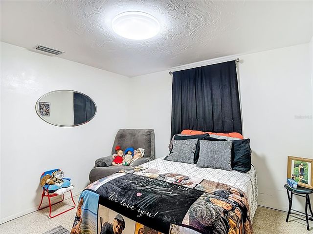 4612 FLORA AVENUE, Holiday, FL 34690