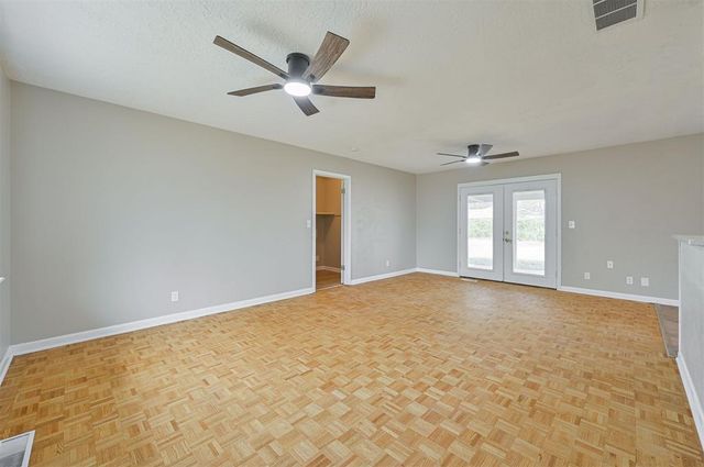 2501 Brentwood Drive, Norman, OK 73069