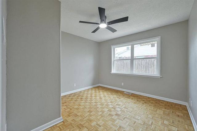 2501 Brentwood Drive, Norman, OK 73069