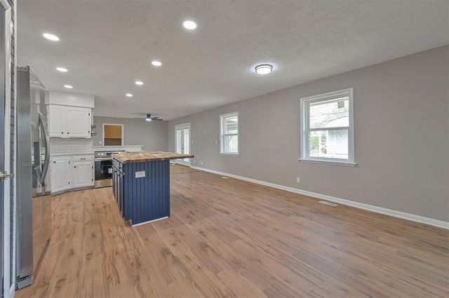 2501 Brentwood Drive, Norman, OK 73069