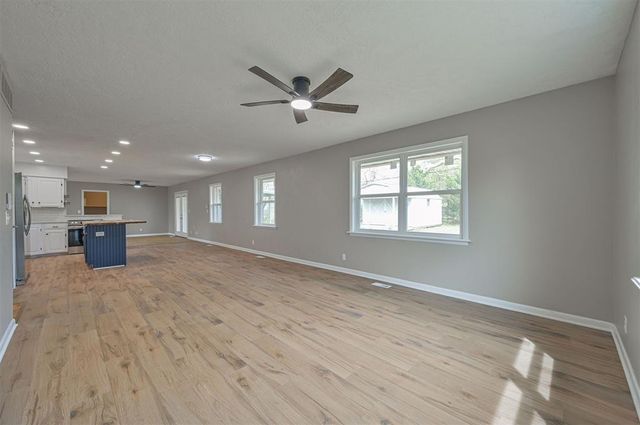 2501 Brentwood Drive, Norman, OK 73069