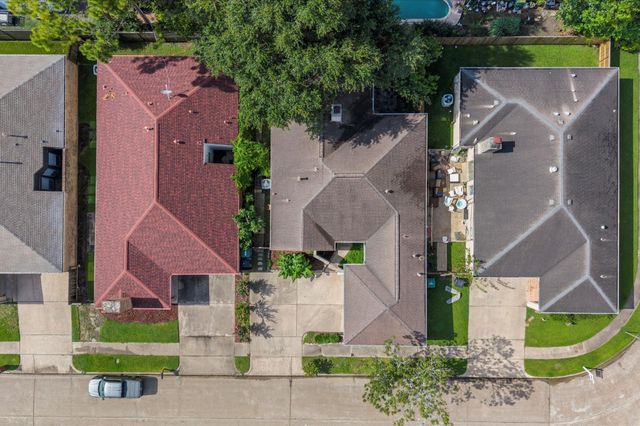 7731 Quail Meadow Drive, Houston, TX 77071