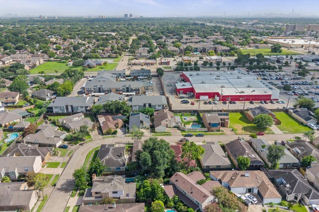 7731 Quail Meadow Drive, Houston, TX 77071