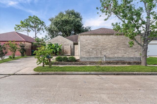 7731 Quail Meadow Drive, Houston, TX 77071