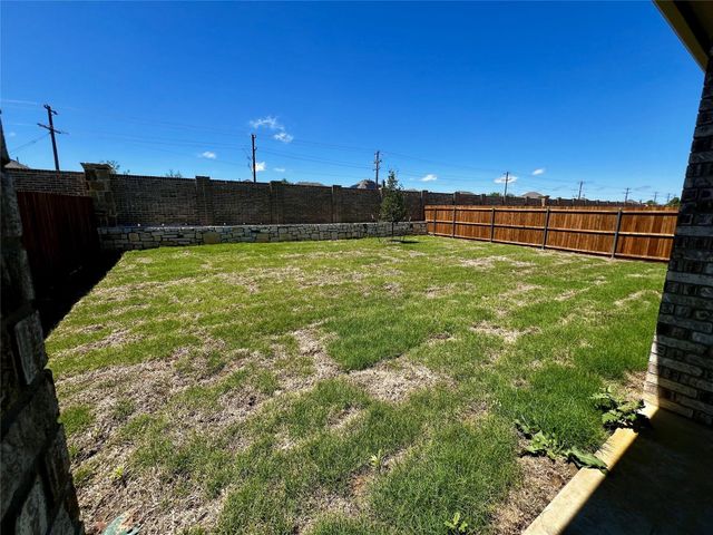 1904 Adams Drive, Little Elm, TX 75068