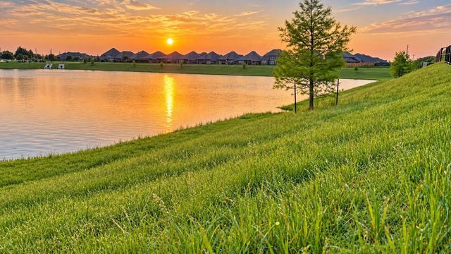 1218 Hidden Grove Lane, Rosenberg, TX 77471