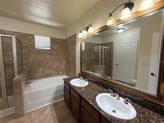 902 CHARO PARKWAY 624, Davenport, FL 33897