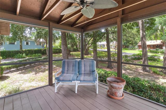 1214 W CROOKED LAKE PLACE, Eustis, FL 32726