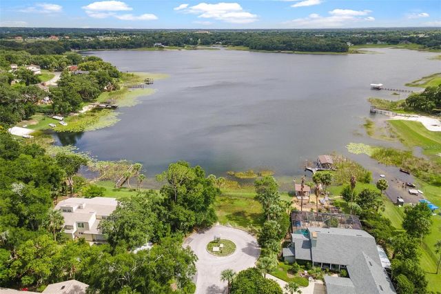 1214 W CROOKED LAKE PLACE, Eustis, FL 32726