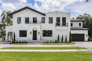 806 IDLEWOOD DRIVE, Tampa, FL 33609