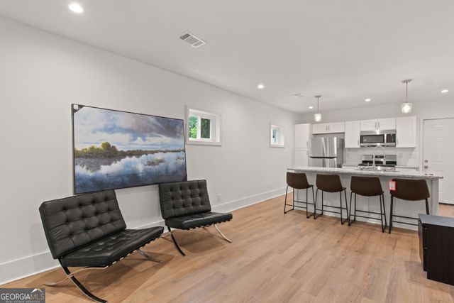 636 FRANCIS Place NW B, Atlanta, GA 30318
