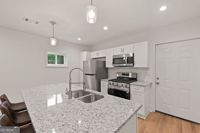 636 FRANCIS Place NW B, Atlanta, GA 30318