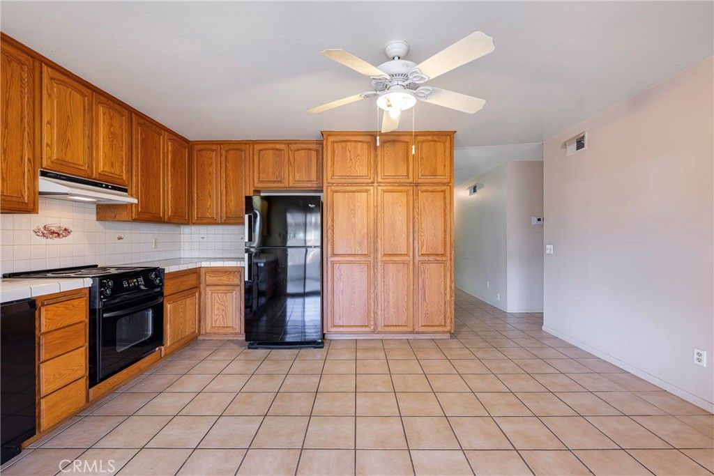 Image 20 of property listing at 1843 Donalor, Escondido, CA 92027