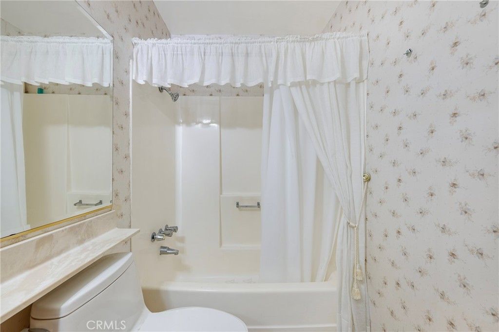 Image 33 of property listing at 1843 Donalor, Escondido, CA 92027