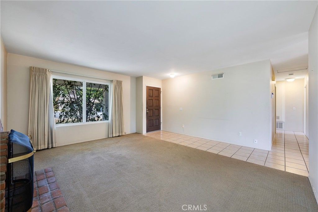 Image 7 of property listing at 1843 Donalor, Escondido, CA 92027