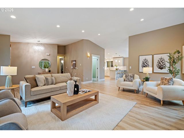 23591 Sw 82ND Ave, Tualatin, OR 97062