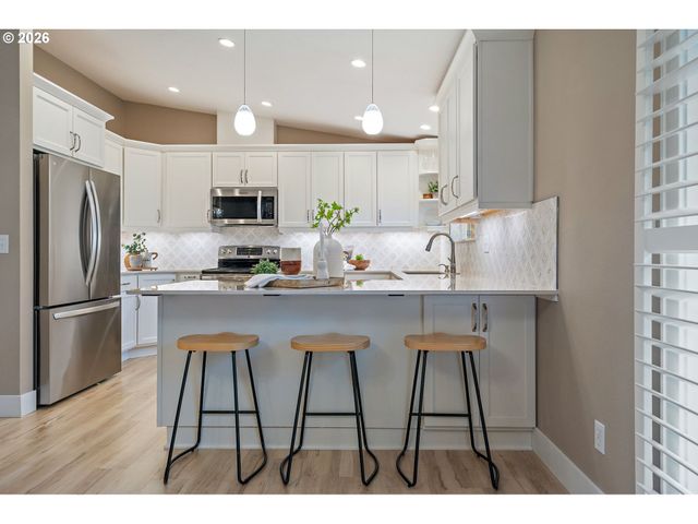 23591 Sw 82ND Ave, Tualatin, OR 97062