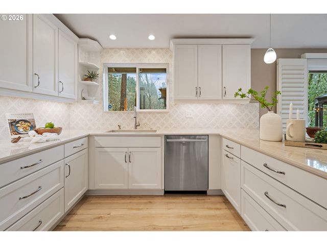 23591 Sw 82ND Ave, Tualatin, OR 97062