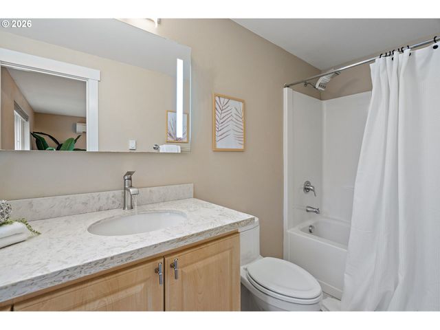 23591 Sw 82ND Ave, Tualatin, OR 97062