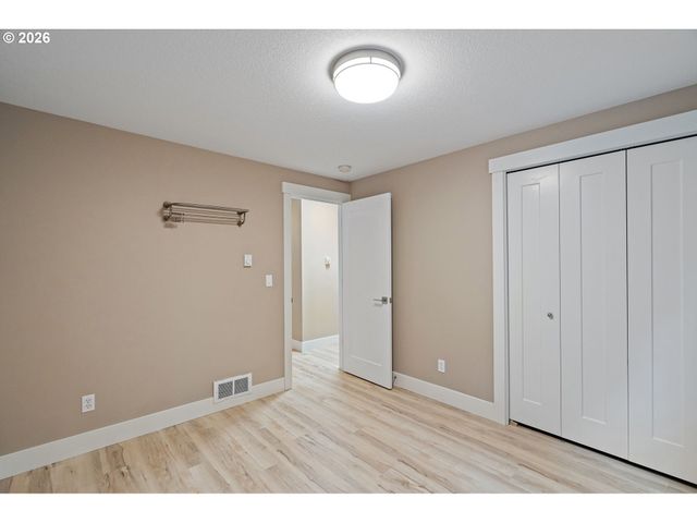 23591 Sw 82ND Ave, Tualatin, OR 97062