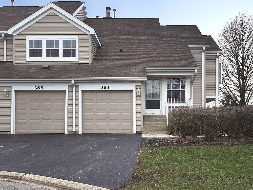 383 WEXFORD Court, Carol Stream, IL 60188