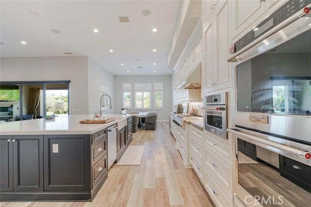 10949 Cartwright Drive, Chatsworth (los Angeles), CA 91311