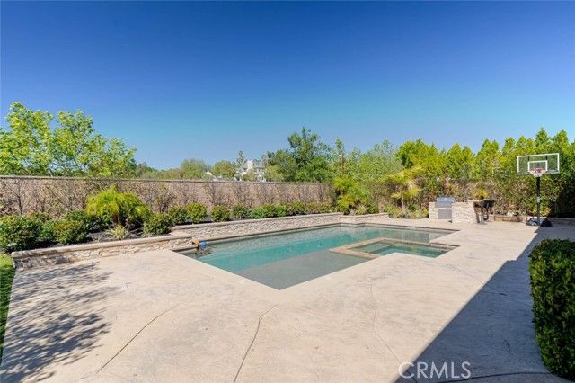 10949 Cartwright Drive, Chatsworth (los Angeles), CA 91311