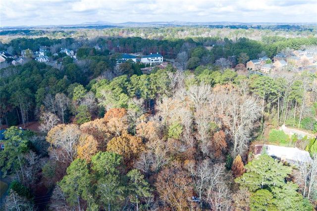 110 Robin SE Road, Marietta, GA 30067