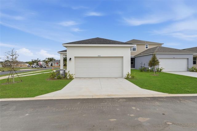 500 GREEN TRACKER AVENUE, Groveland, FL 34736