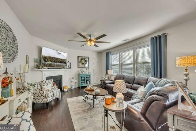 751 Midway Crossing, Canton, GA 30114