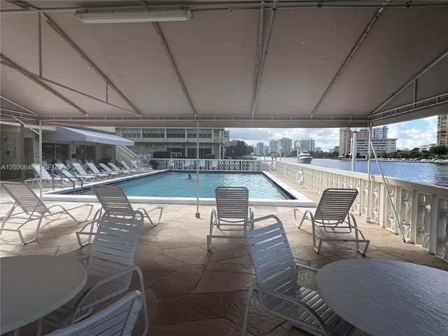 1817 S Ocean Dr 718, Hallandale Beach, FL 33009