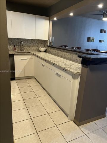 1817 S Ocean Dr 718, Hallandale Beach, FL 33009