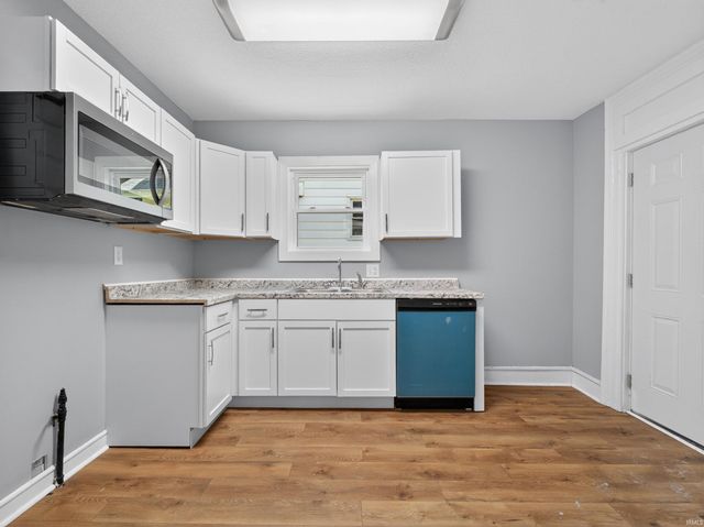 1608 Sinclair Street, Fort Wayne, IN 46808