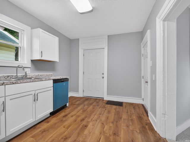 1608 Sinclair Street, Fort Wayne, IN 46808