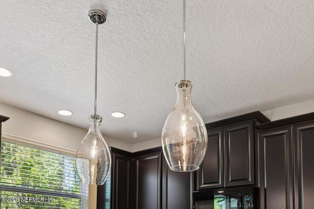 381 RICHMOND Drive, St. Johns, FL 32259