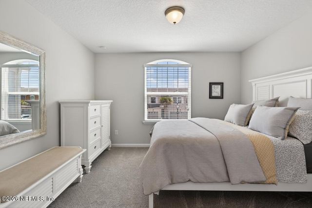 381 RICHMOND Drive, St. Johns, FL 32259