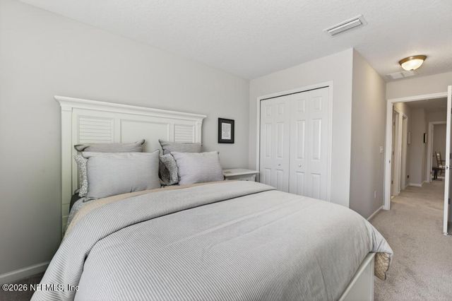 381 RICHMOND Drive, St. Johns, FL 32259