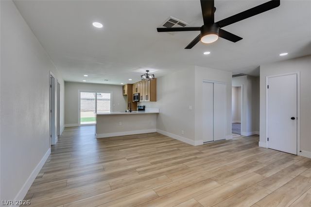 2833 Pisces Court, Las Vegas, NV 89115