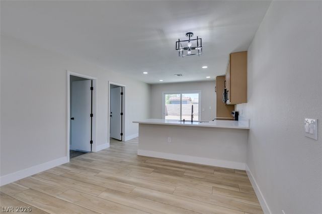 2833 Pisces Court, Las Vegas, NV 89115