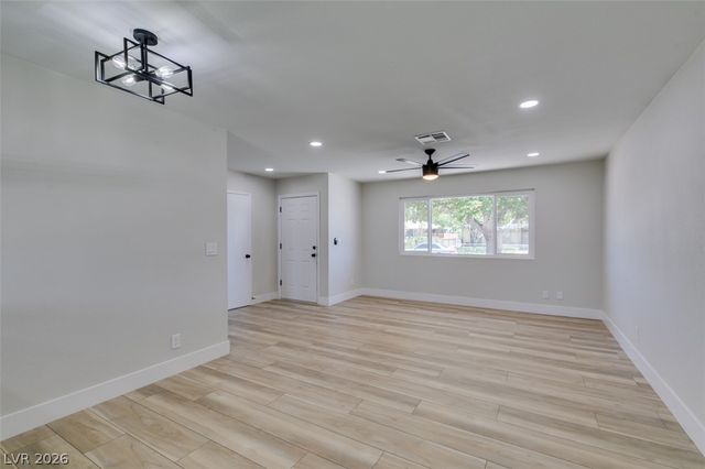 2833 Pisces Court, Las Vegas, NV 89115
